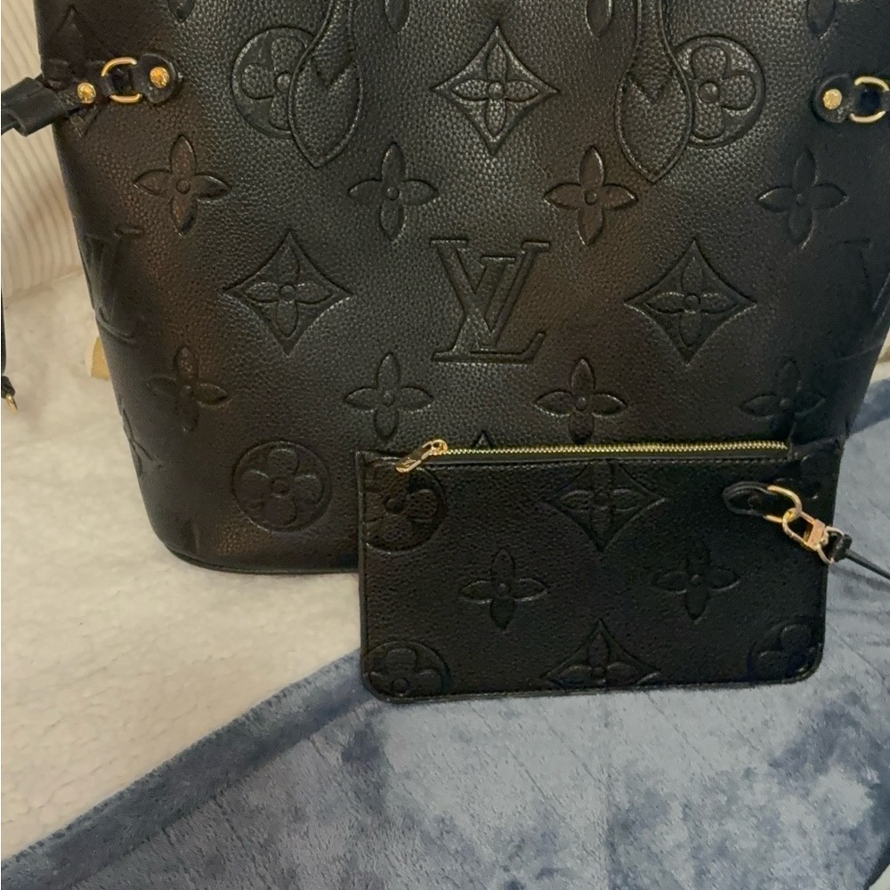 Designer LOOK black bag with blue lining and matching pouch